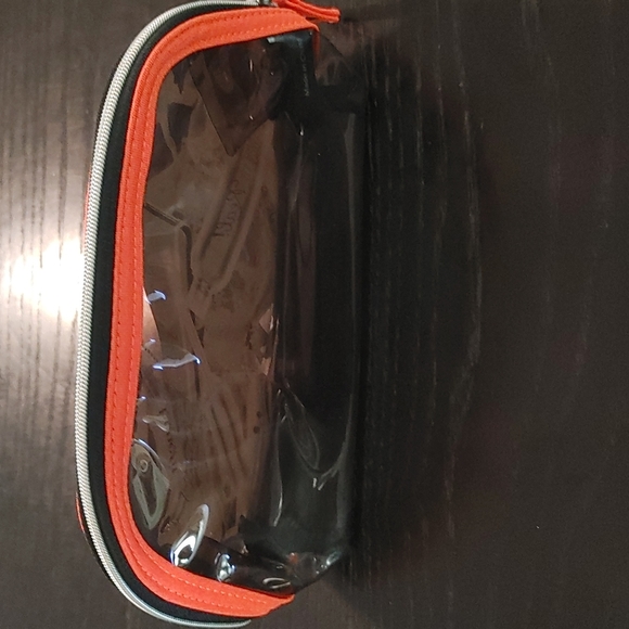 Benefit Cosmetic Bag - Picture 2 of 4